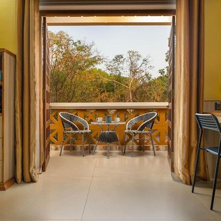 Jm Vista Suites Mapusa Bagian luar foto