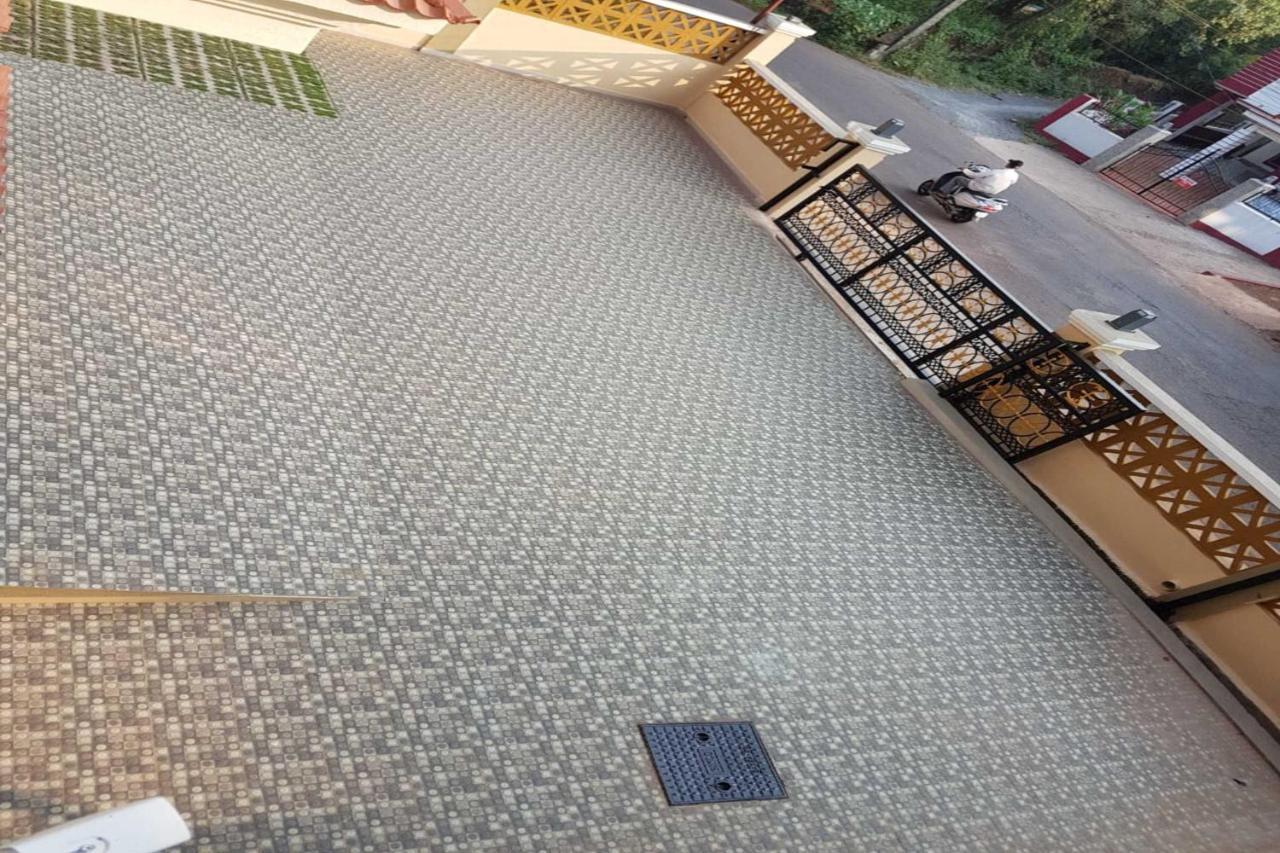 Jm Vista Suites Mapusa Bagian luar foto